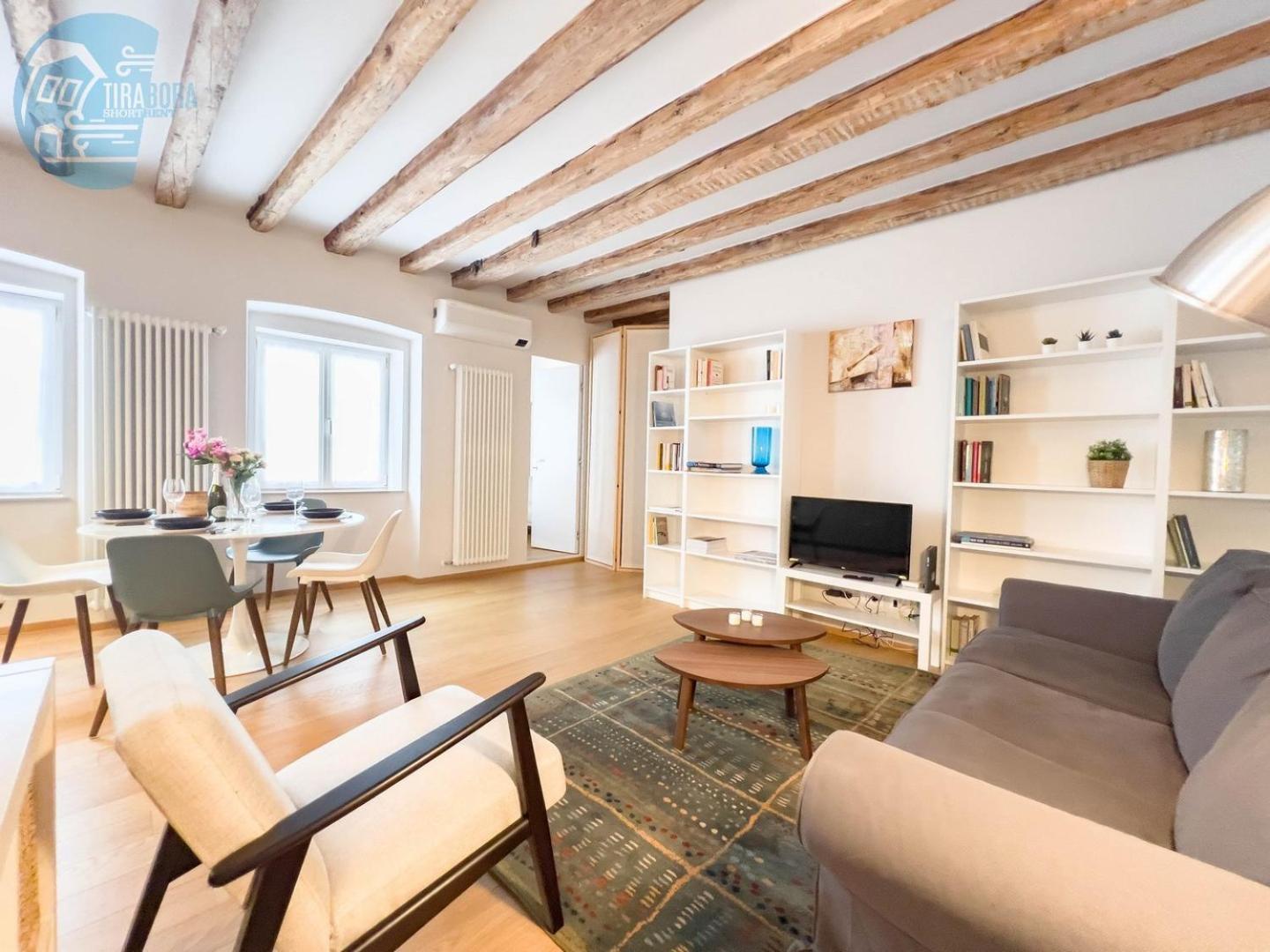 Mazzini 9 Tirabora Short Rent Lejlighed Trieste Eksteriør billede