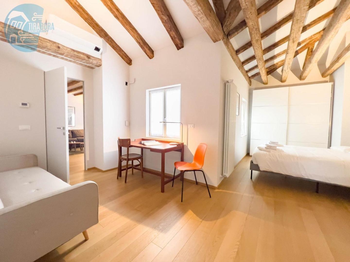 Mazzini 9 Tirabora Short Rent Lejlighed Trieste Eksteriør billede