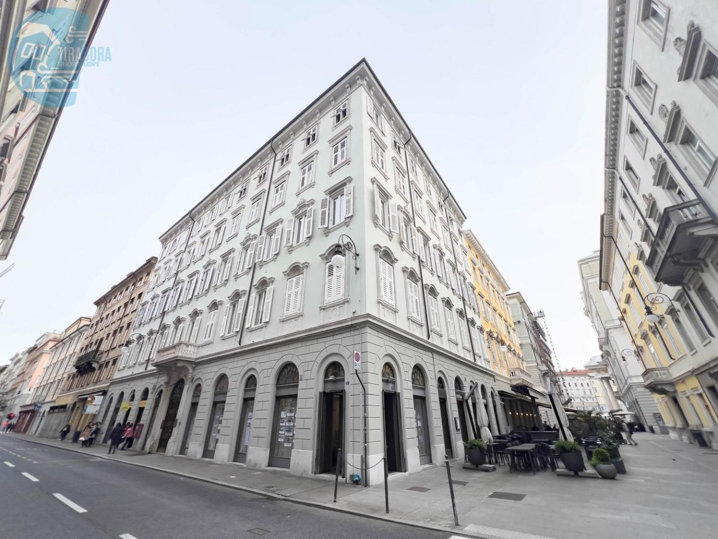 Mazzini 9 Tirabora Short Rent Lejlighed Trieste Eksteriør billede