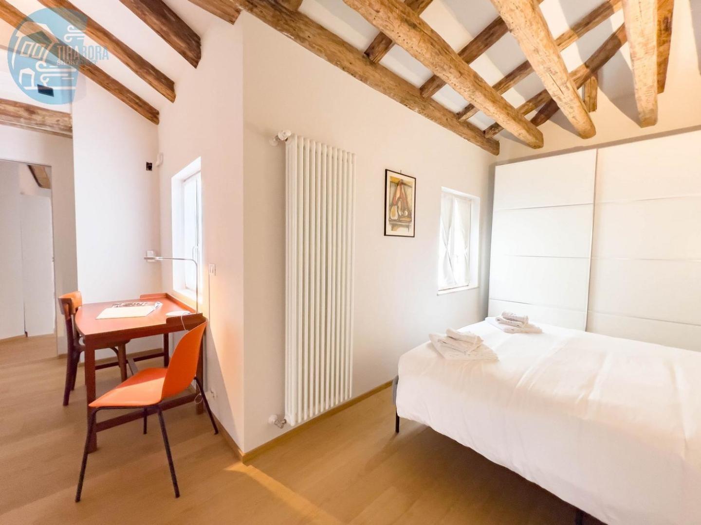 Mazzini 9 Tirabora Short Rent Lejlighed Trieste Eksteriør billede