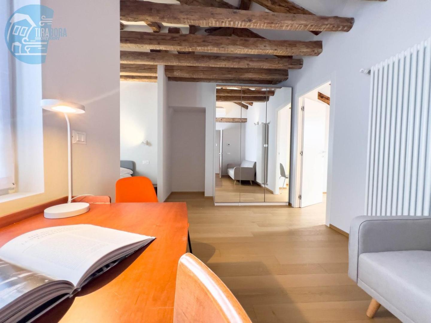 Mazzini 9 Tirabora Short Rent Lejlighed Trieste Eksteriør billede