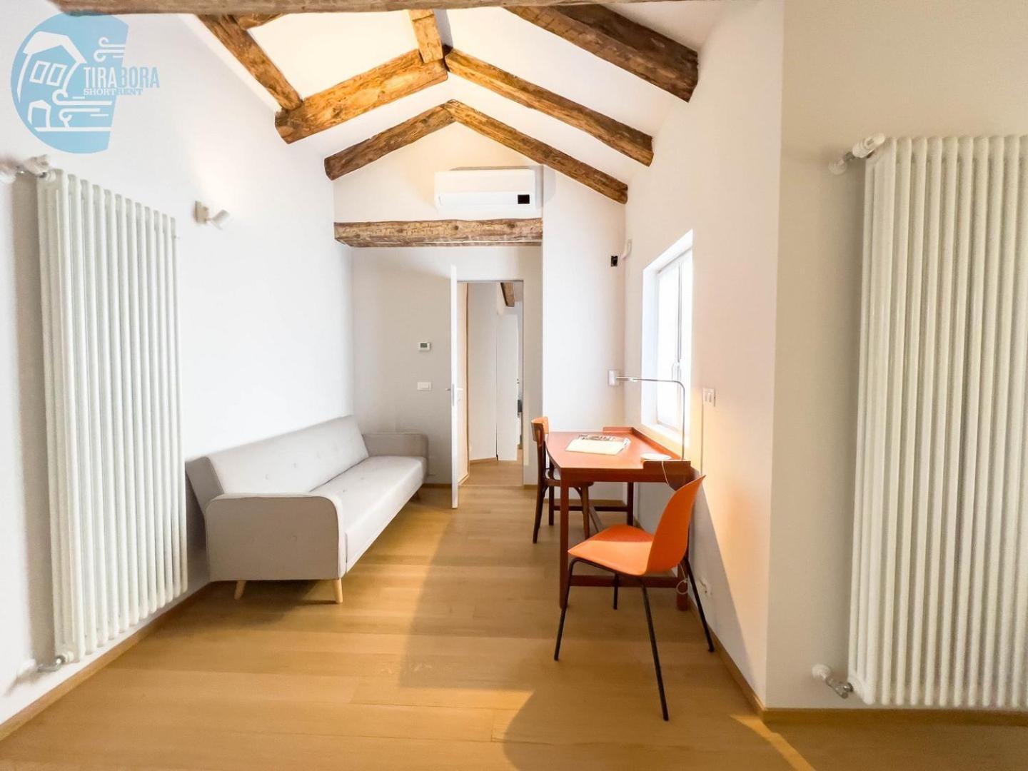 Mazzini 9 Tirabora Short Rent Lejlighed Trieste Eksteriør billede